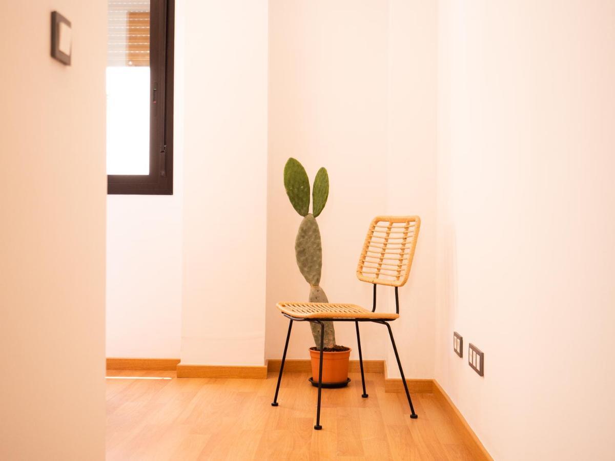 Stylish In The Heart Of With Pool Appartement